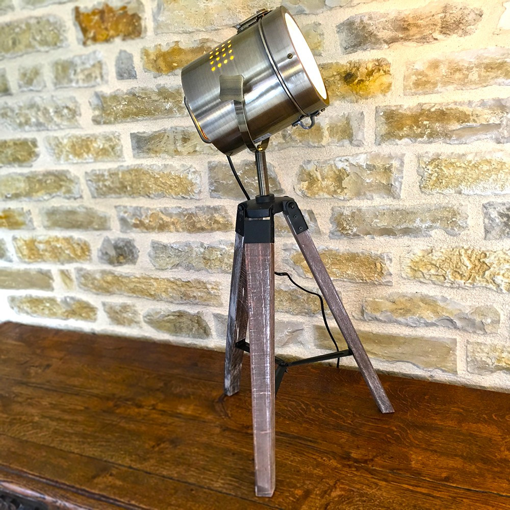 Lampe Projecteur Industrielle SNCF Monumentale – Pièce Unique et Rare