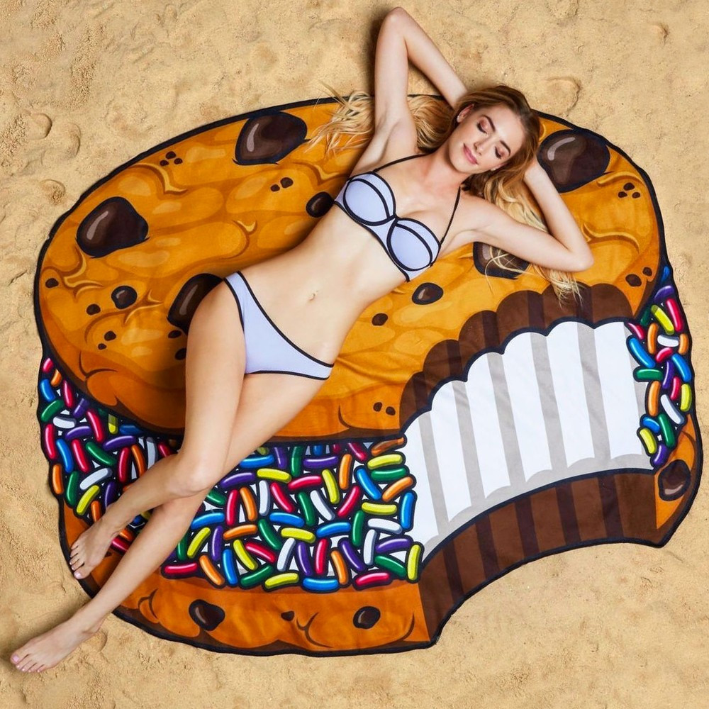 Gadget plage : Serviette de plage géante Ice Cream Cookie - 23,92 €