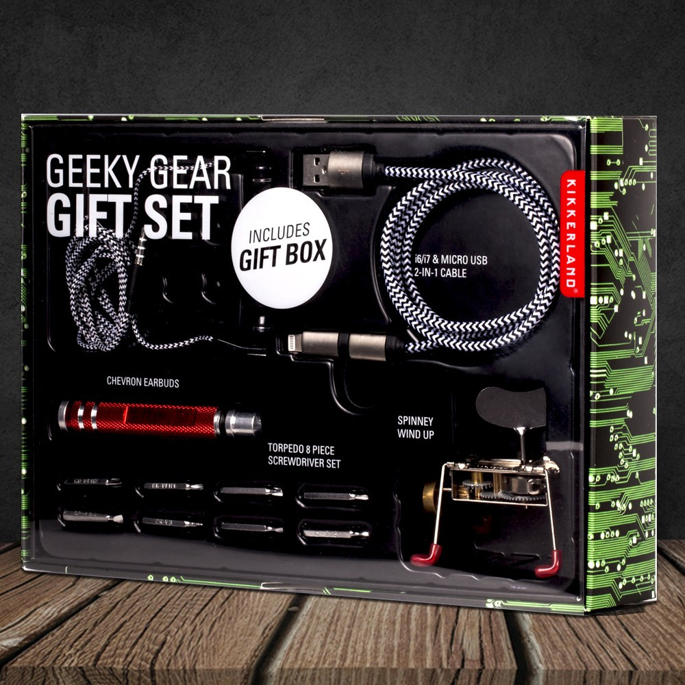 Prêt à offrir : Coffret cadeau Geek - 26,32 €