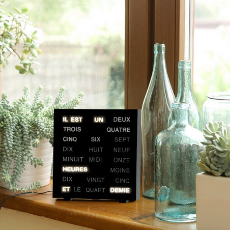 Horloge à mots LED