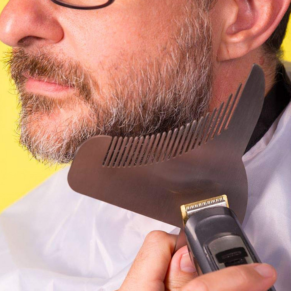 Cadeau barbu :Peigne à barbe trace-contour - 11,90 €