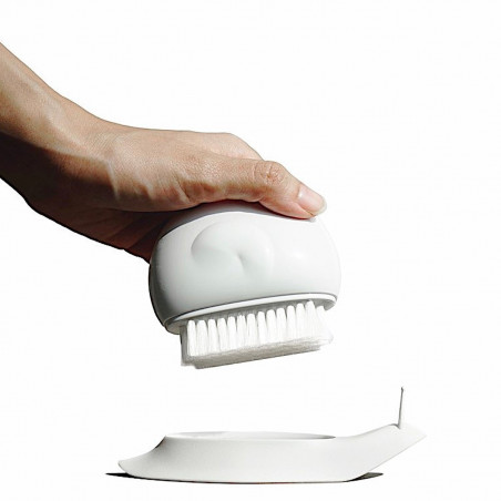 Brosse à ongles escargot
