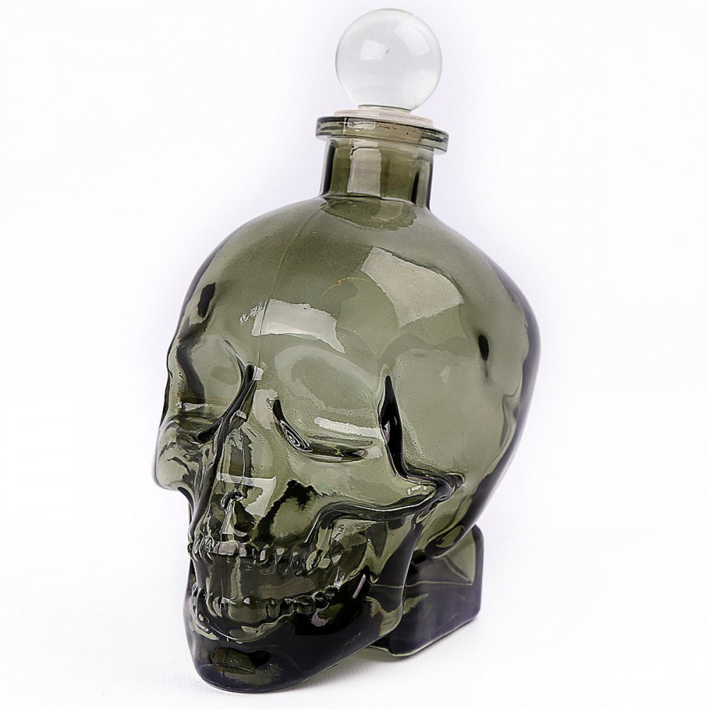 Carafe bouteille crâne - 10,95 €