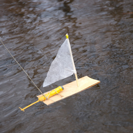 Mini moteur de bateau