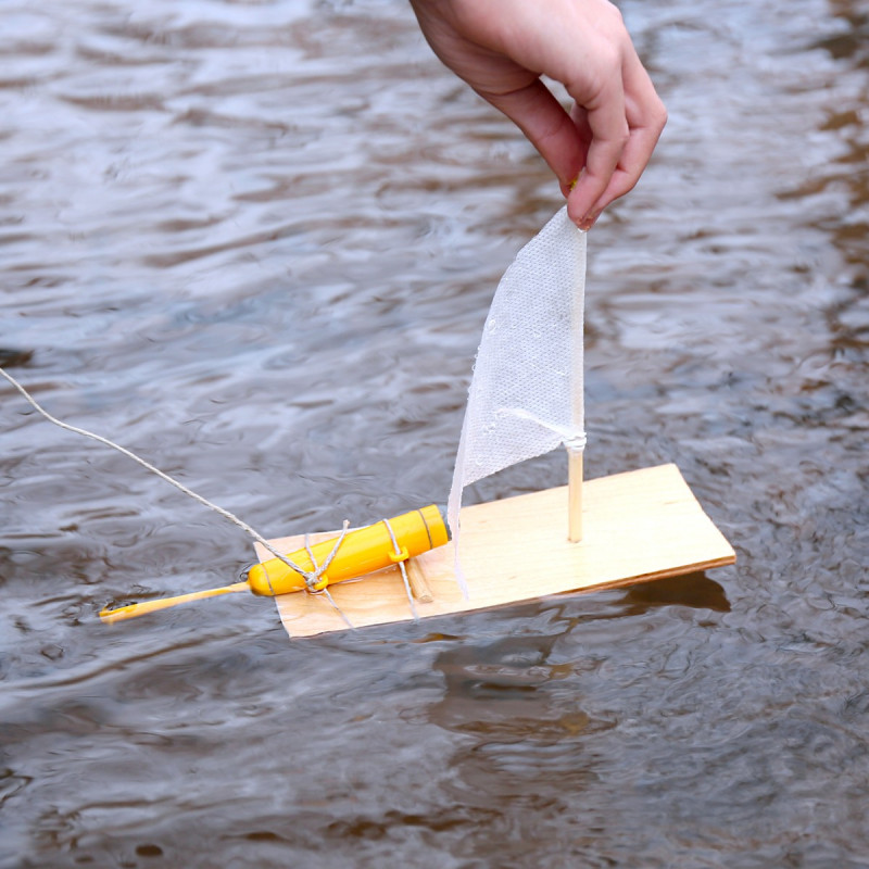 Mini moteur de bateau