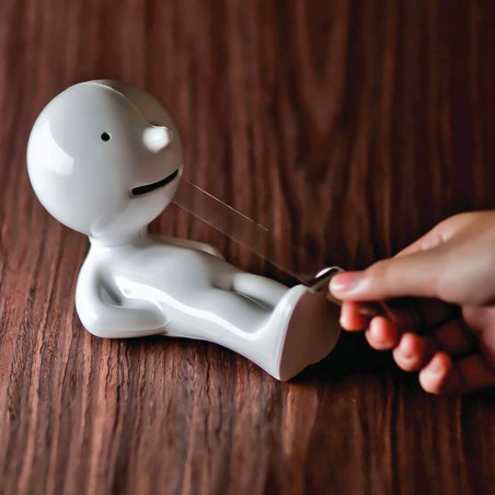 Mr P, distributeur adhésif