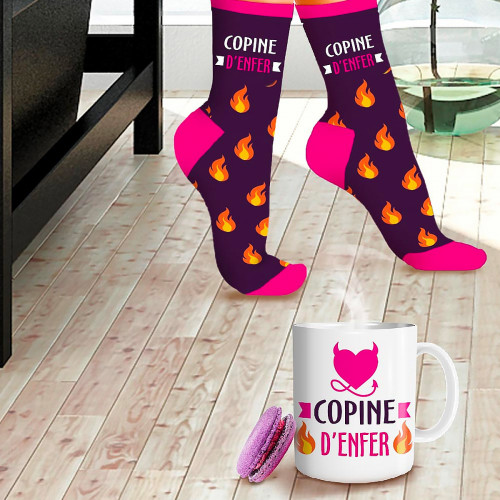 Coffret mug chaussettes Copine d'enfer