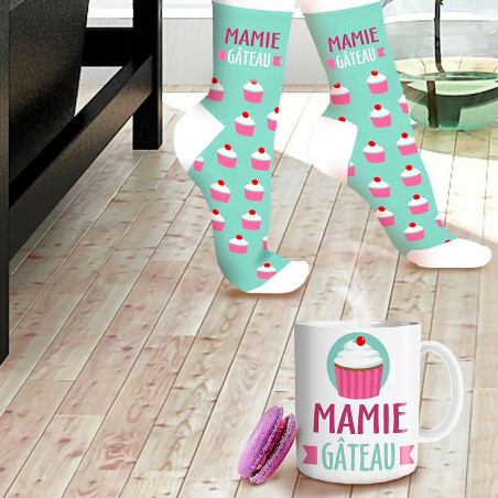 Coffret mug chaussettes Mamie gâteau