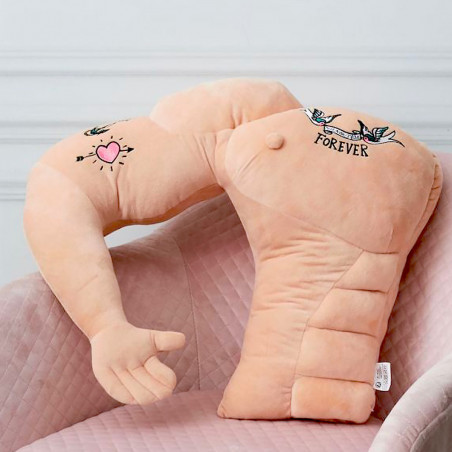 Coussin Boyfriend tatoué