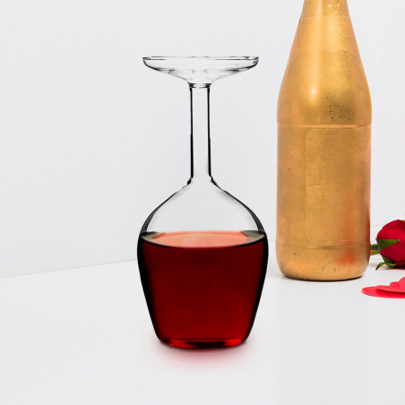 Verre à vin inversé