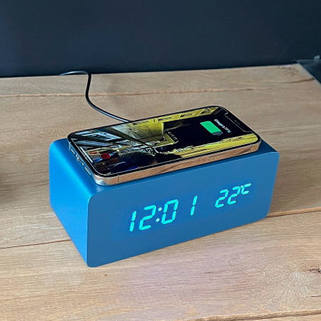 Réveil bloc bleu avec chargeur induction