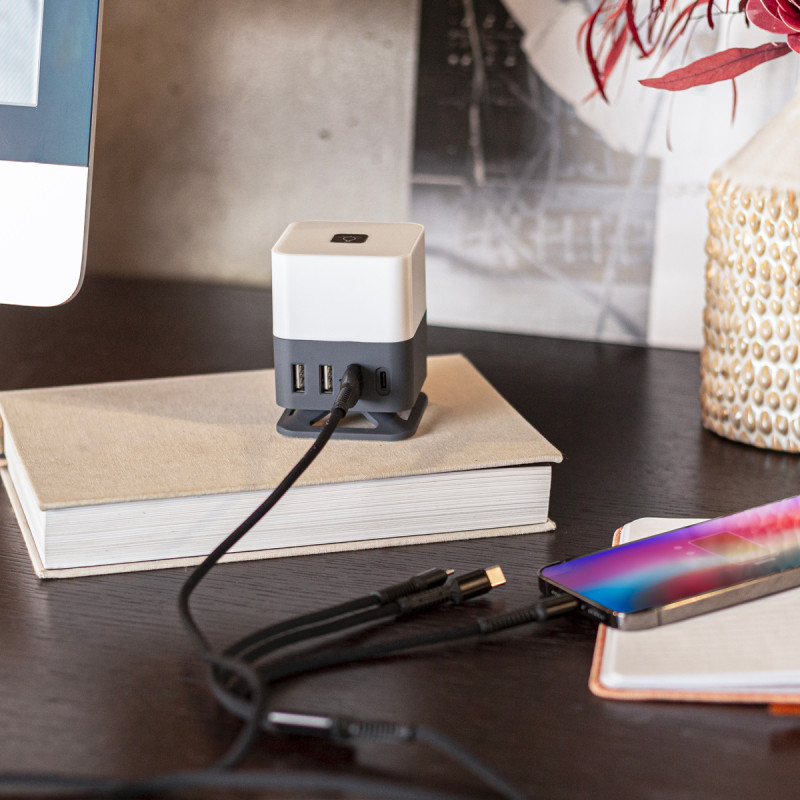 Lampe station de charge USB
