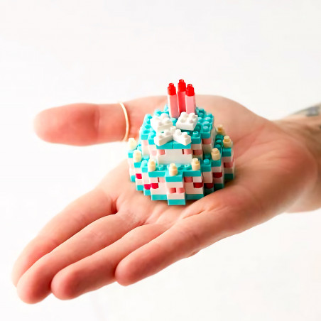 Gâteau d'anniversaire construction Nanoblock