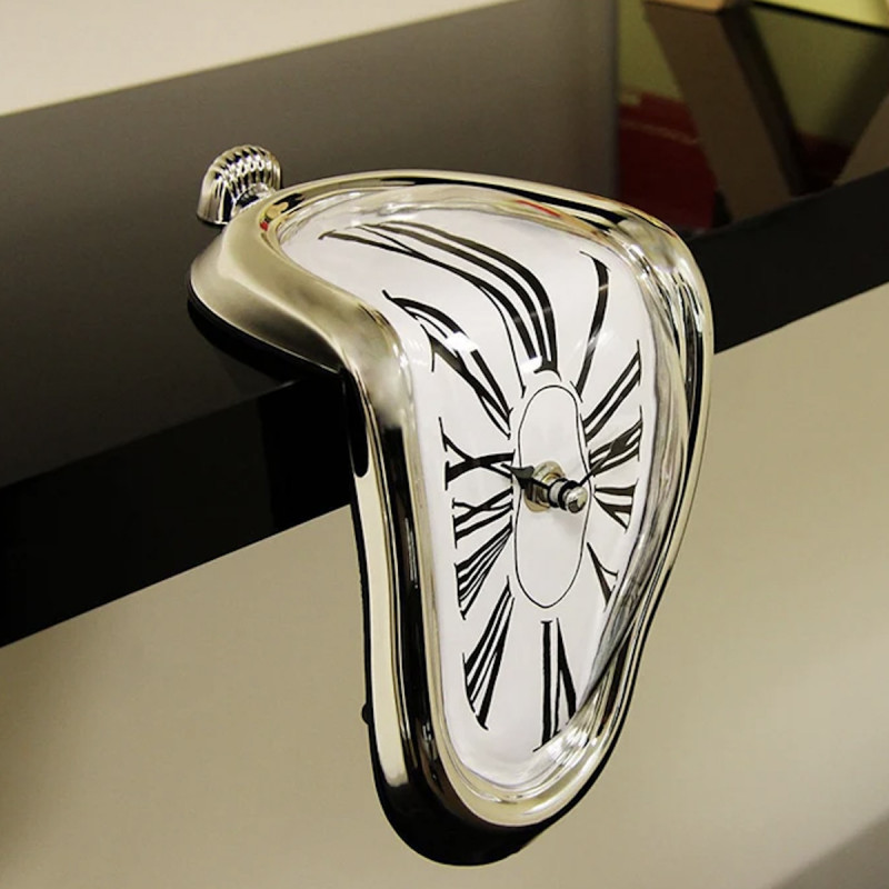 Horloge montre molle façon Dali CHIFFRES ROMAINS