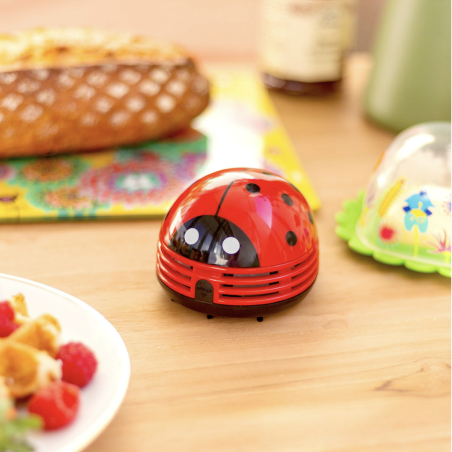 aspimiette mini aspirateur de table coccinelle pylones mycrazystuff.com