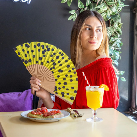 éventail jaune à points noirs fisura Mycrazystuff.com