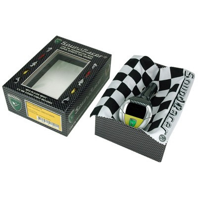 Photo Soundracer moteur V8, transmetteur FM phénoménal