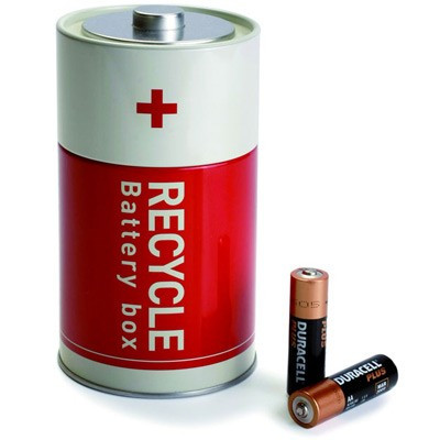 Boîte à piles pour collecter les batteries usagées et décorer