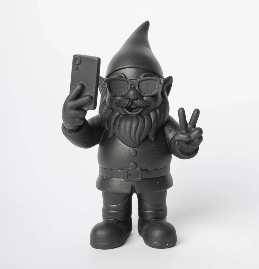 Gnome Selfie Noir 12 cm – Nani’s blogo mycrazystuff