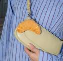 Eat My Socks – Croissant Bag Charm – Porte-clés Croissant en Peluche