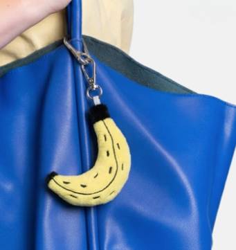 Eat My Socks – Banana Bag Charm – Porte-clés Banane en Peluche