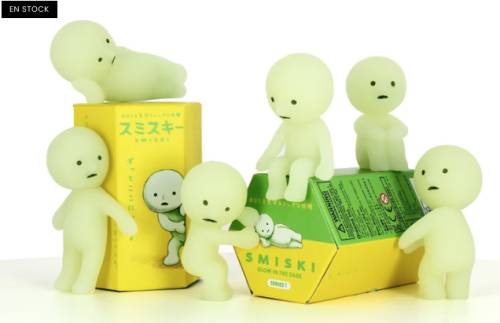 Smiski Série 1 – Figurine Surprise 1 Pièce – Modèle Aléatoire