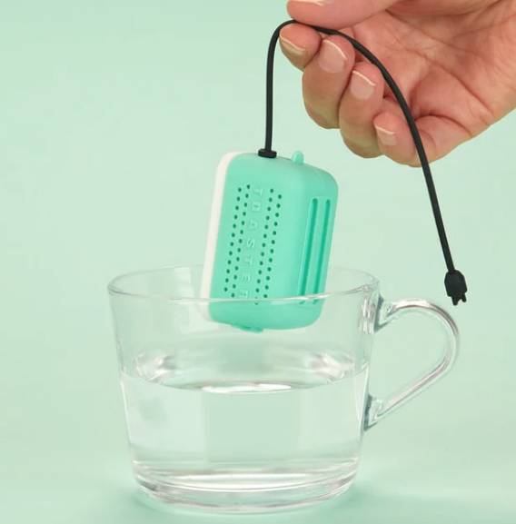 Infuseur à thé ToasTEA Balvi – Grille-pain miniature original