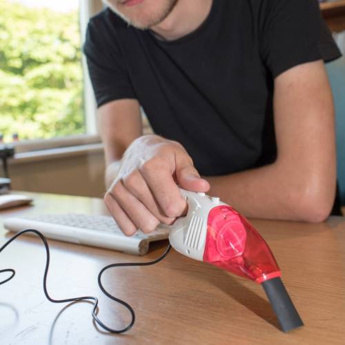 Mini aspirateur USB World's Smallest Vacuum – Gadget de bureau