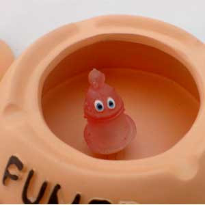 Photo Cendrier Dudule " Fumer n'est pas sein"