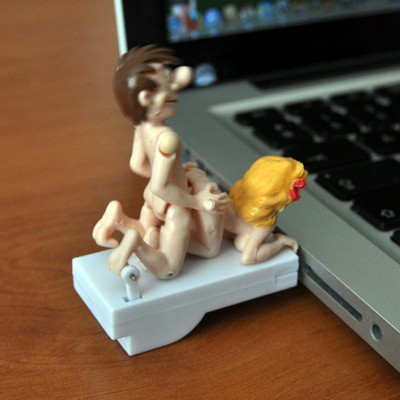 Levrette couple amoureux USB