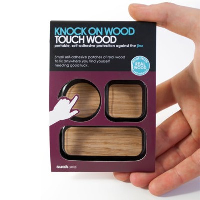 Sticker "touche du bois"