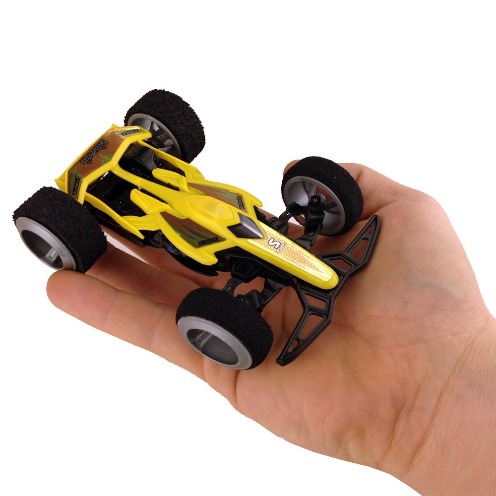 3D Twister 2,4ghz, l'incroyable voiture réversible