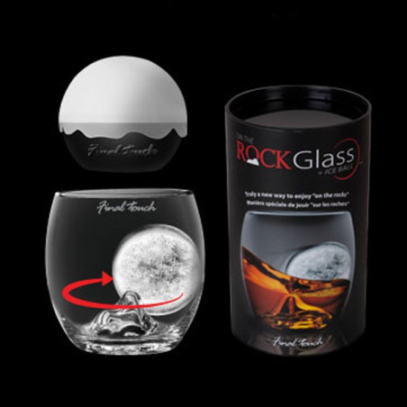 Verre à whisky et sa boule de glace On the rock
