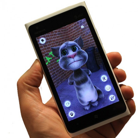 Peluche talking Tom interactive