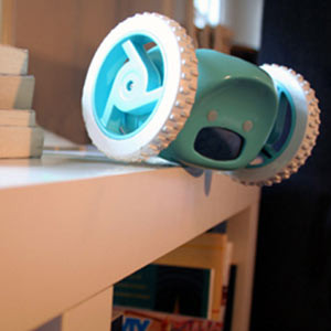 Photo Clocky, le réveil fugueur !