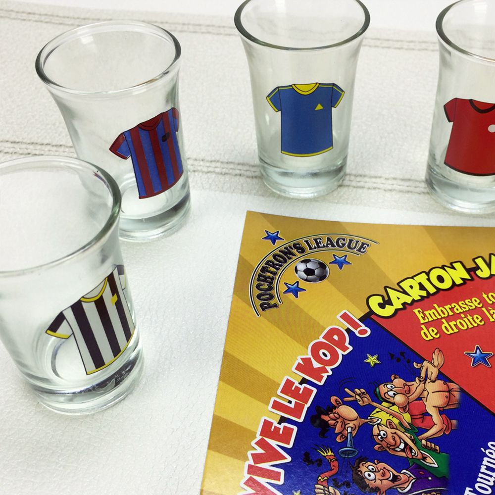 Verre à Bière VAR Football 570 Ml – Jeu à Boire Amusant Avec Lignes Technologie VAR, Cadeau Idéal Fan De Foot