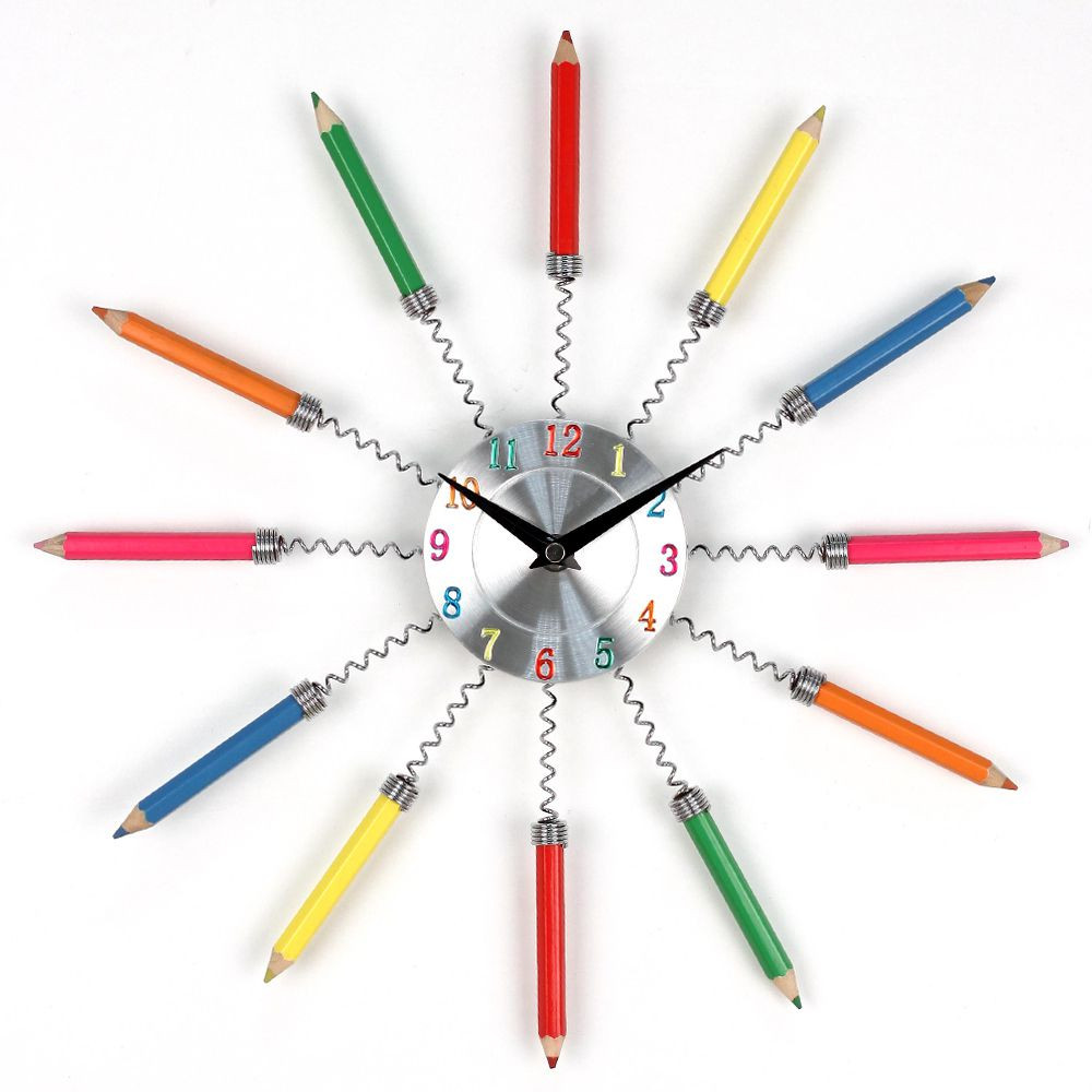 Horloge crayons de couleur
